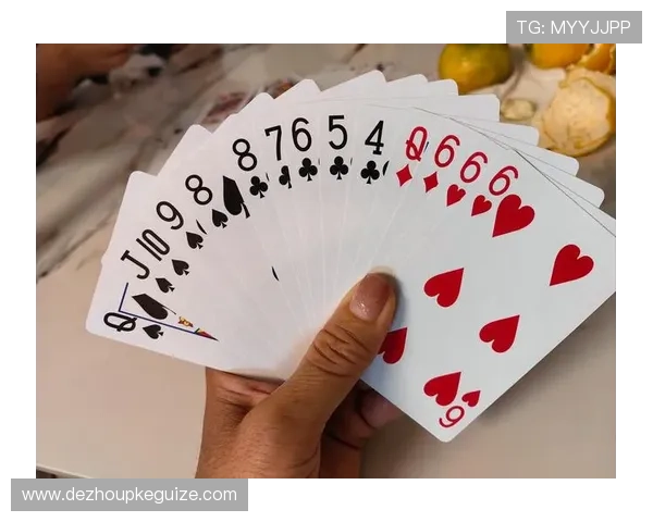 访问gg扑克手机网址，享受高清流畅的在线扑克娱乐体验